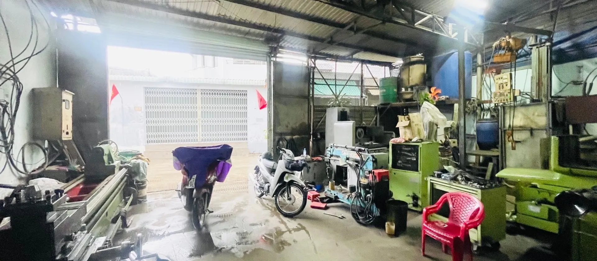 Cơ hội sở hữu nhà xưởng diện tích lớn tại Vòng Xoay An Lạc với giá hấp dẫn... Bán nhà riêng tại An Lạc, Hồ Chí Minh 01