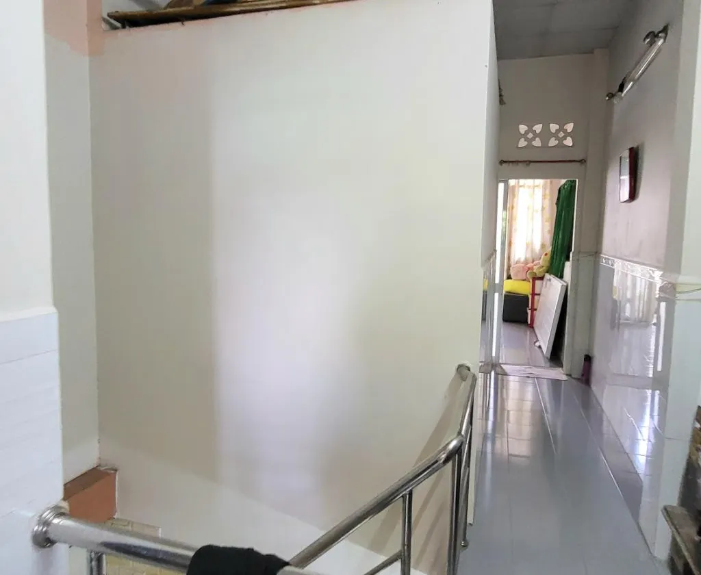 Bán nhà riêng 37.5m2 tại phường Tân Phú, Quận 7, cạnh Phú Mỹ Hưng, kiên cố 2 tầng giá 4 tỷ... Bán nhà riêng tại Phú Thuận, Hồ Chí Minh 01