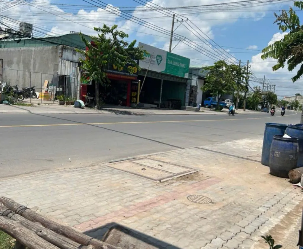 Bán nhà mặt phố Thuận An hướng Tây Nam, diện tích 921.5 m2, cơ sở pháp lý đầy đủ... Bán nhà mặt phố tại Dĩ An, Hồ Chí Minh 01