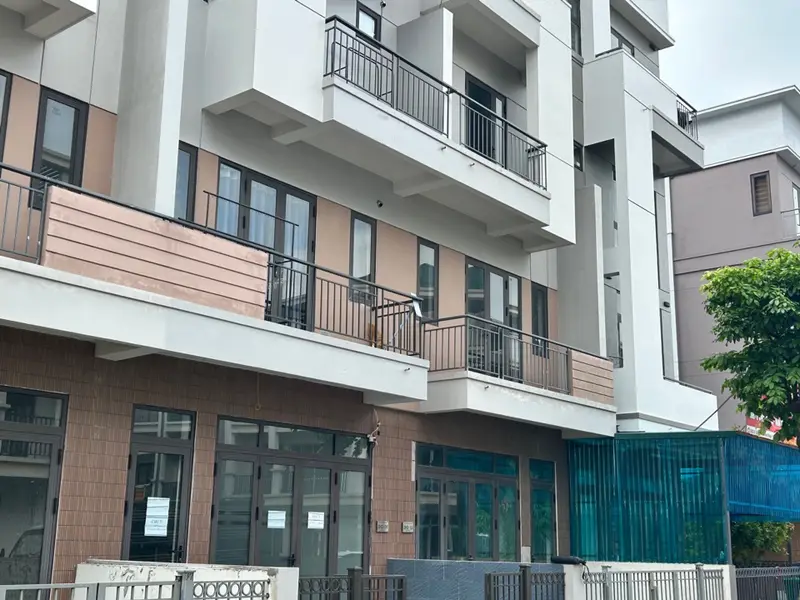 Shophouse đẳng cấp tại Khu đô thị Centa Diamond - Không gian kinh doanh lý tưởng... Bán Shophouse tại Từ Sơn, Bắc Ninh 01