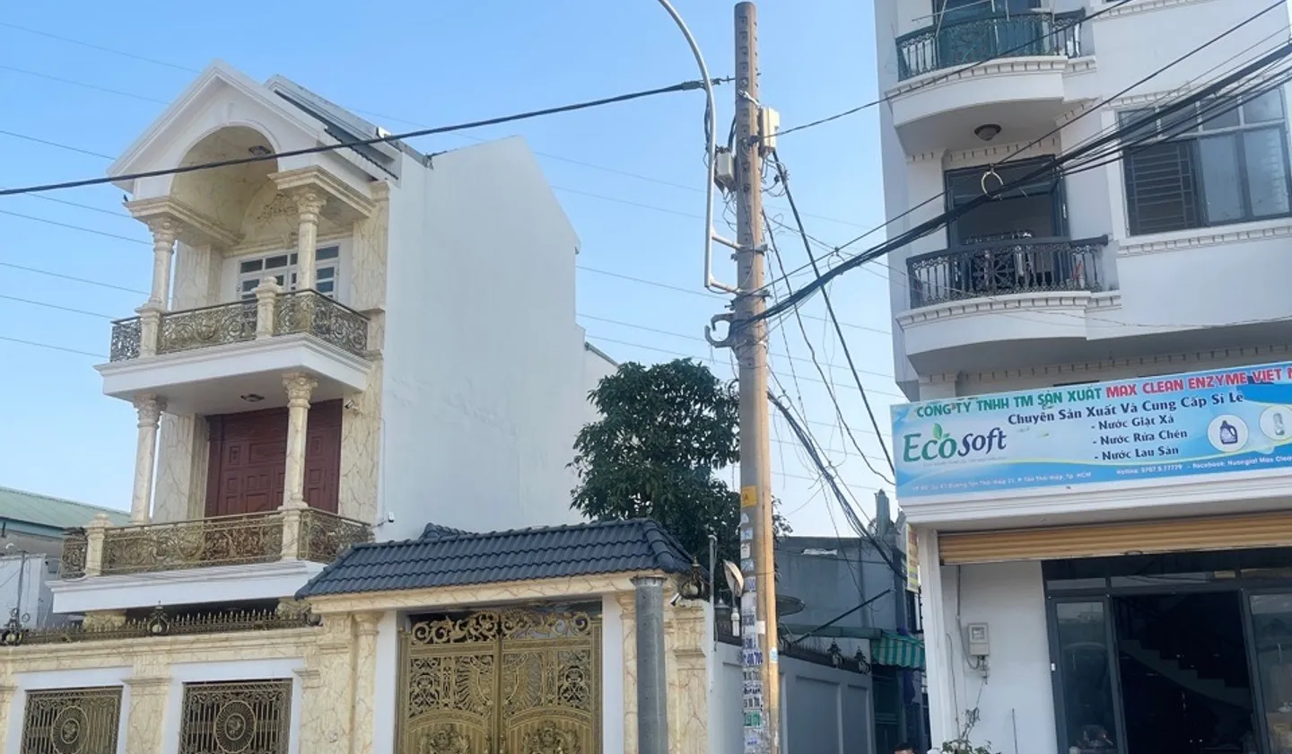 Bán nhà riêng 2 tầng phường Tân Thới Hiệp Quận 12 diện tích 33m² giá 2,2 tỷ... Bán nhà riêng tại Tân Thới Hiệp, Hồ Chí Minh 01