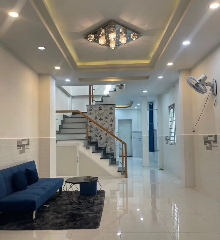 Nhà 4 tầng góc 3 mặt tiền tại Phú Nhuận, giá 12.3 tỷ... Bán nhà riêng tại Phú Nhuận, Hồ Chí Minh 01