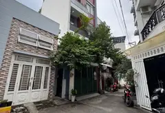 Nhà 5 tầng hẻm ô tô Bùi Quang Là, rộng rãi, tiện nghi... Bán nhà riêng tại An Hội Tây, Hồ Chí Minh 01