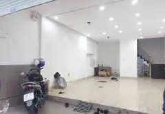 Bán đất tặng nhà, tặng vị trí khu Vipp Quận 1 - nằm ngay ngã tư Nguyễn Văn Cừ & Trần Hưng Đạo.
+... Bán nhà riêng tại Cầu Ông Lãnh, Hồ Chí Minh 10