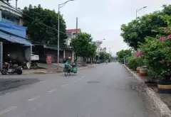 Bán nhà mặt phố hướng Bắc tại khu vực Cầu Niệm, vị trí góc ô tô tránh, mặt tiền rộng 5,3m... Bán nhà mặt phố tại Kiến An, Hải Phòng 01