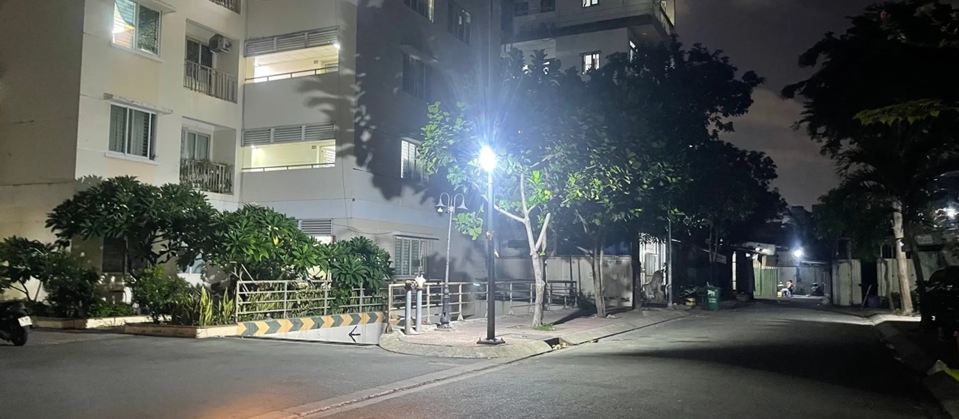 Nhà rộng 7.6m, 7 phòng, hẻm ô tô ở Tân Sơn, Hồ Chí Minh... Bán nhà riêng tại Tân Sơn, Hồ Chí Minh 01