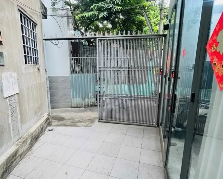 Bán nhà riêng tại Bông Sao, Quận 8, diện tích 32m2, pháp lý cơ sở... Bán nhà riêng tại Bình Đông, Hồ Chí Minh 01