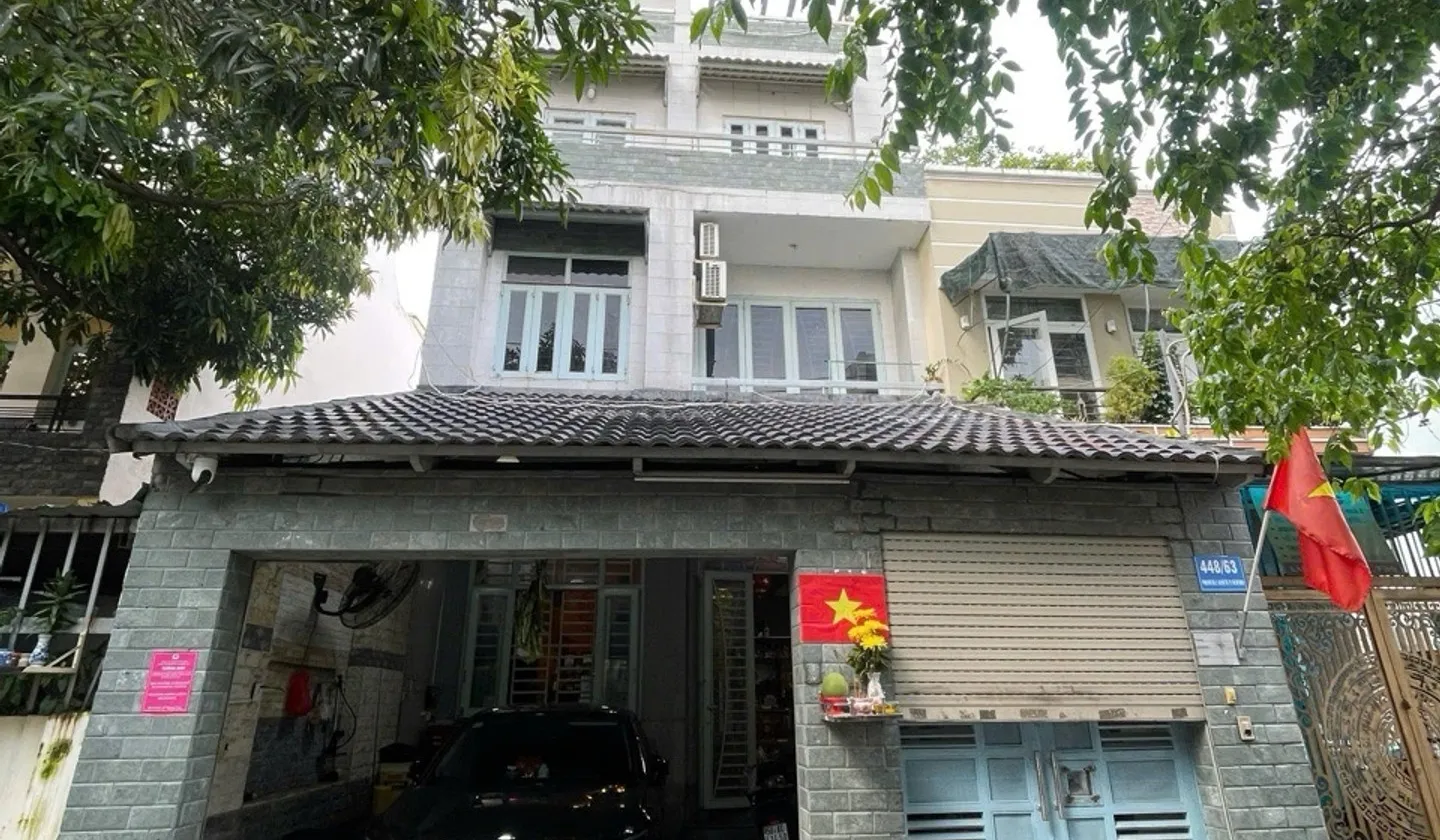 Nhà 4 tầng 6 phòng ngủ rộng 88m2 đường xe hơi Phường 12 Gò Vấp... Bán nhà riêng tại An Hội Tây, Hồ Chí Minh 01