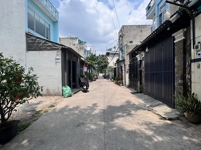 🏡 Siêu phẩm Tân Chánh Hiệp 07, hẻm xe hơi. 🏡... Bán nhà riêng tại Trung Mỹ Tây, Hồ Chí Minh 01