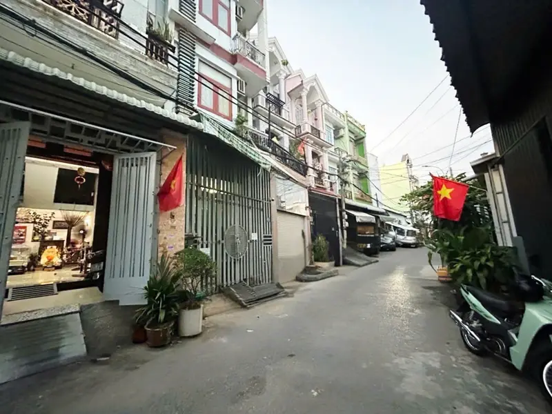 Nhà riêng 5 tầng kiên cố hẻm tải Trung Mỹ Tây, diện tích 88m² giá 6.1 tỷ... Bán nhà riêng tại Trung Mỹ Tây, Hồ Chí Minh 01