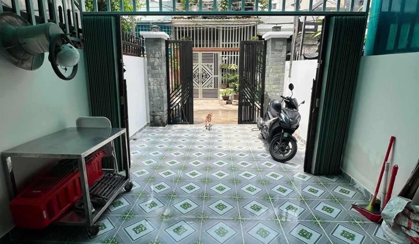 Nhà 2 tầng đường THẠNH LỘC 22, phường THẠNH LỘC, Q12, dt 71m2 (4mx18m), Hẻm 6m 💰5,2Tỷ... Bán nhà riêng tại An Phú Đông, Hồ Chí Minh 01