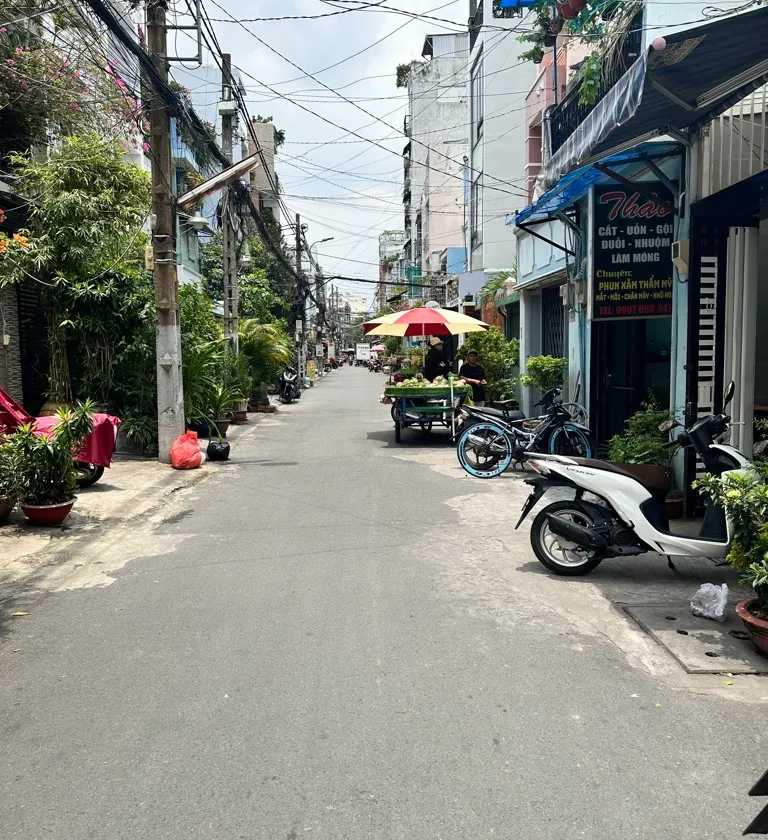 Bán nhà 4 tầng diện tích 62m2 tại Quận 10, giá 12,7 tỷ... Bán owner_side tại Hòa Hưng, Hồ Chí Minh 01