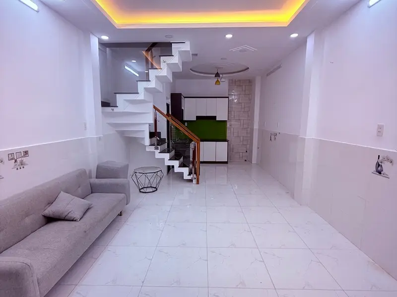 Nhà 2 tầng 32m2 gần chợ, trường học, giá 4.3 tỷ tại quận Bình Tân... Bán nhà riêng tại Bình Trị Đông, Hồ Chí Minh 01