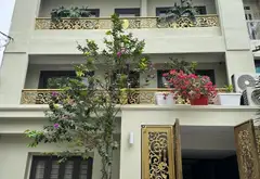 NHÀ MỚI NỘI THẤT SANG TRỌNG.
HẺM XE HƠI QUAY ĐẦU.
Dt 82m2 - 4Tâng/ST - THANG MÁY
ĐƯỜNG AN BÌNH Q5... Bán nhà riêng tại An Đông, Hồ Chí Minh 05