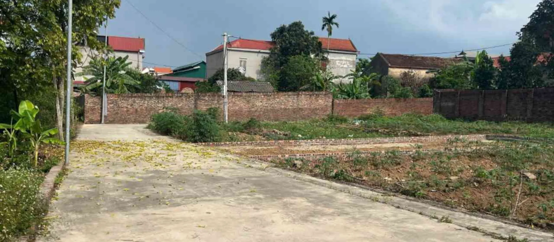 CHỈ HƠN 1 TỶ - ĐẤT - CỘNG HÒA - PHÙ LINH SÓC SƠN - ĐƯỜNG Ô TÔ - GIÁ LẠI NGON... Bán đất tại Sóc Sơn, Hà Nội 01