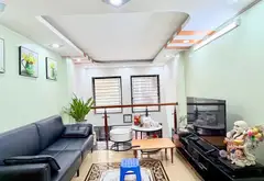 Bán nhà 6 tầng mặt ngõ thoáng tại Đại Từ, gần hồ Linh Đàm, thích hợp an cư và kinh doanh... Bán nhà riêng tại Định Công, Hà Nội 01