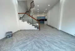 Nhà 3 tầng mới, sáng thoáng ngay Hà Trung... Bán nhà riêng tại Hà Lầm, Quảng Ninh 02
