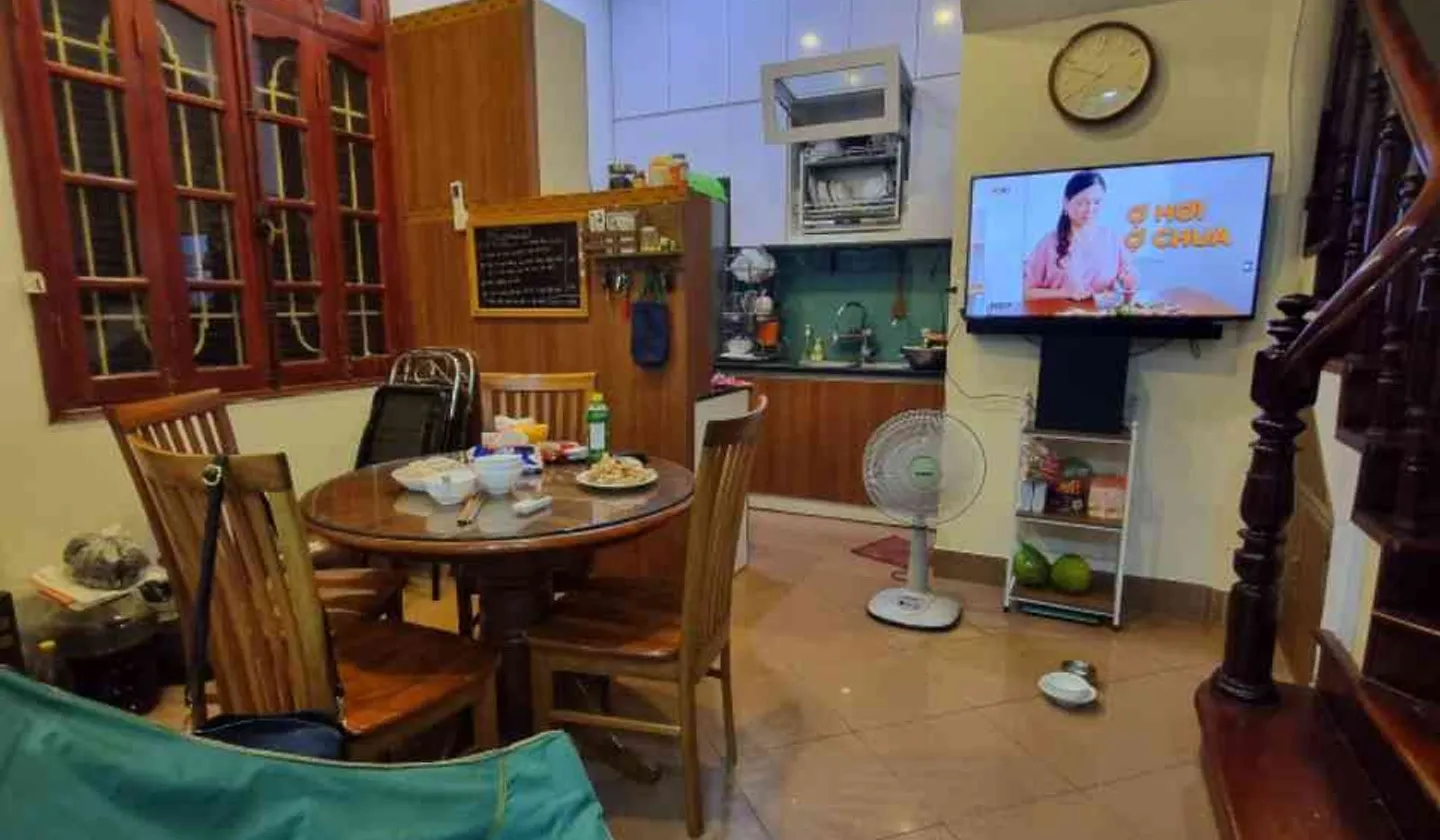 Cơ hội hiếm có sở hữu nhà lô góc 4 tầng cực đẹp tại Hoàng Hoa Thám... Bán nhà riêng tại Ngọc Hà, Hà Nội 01
