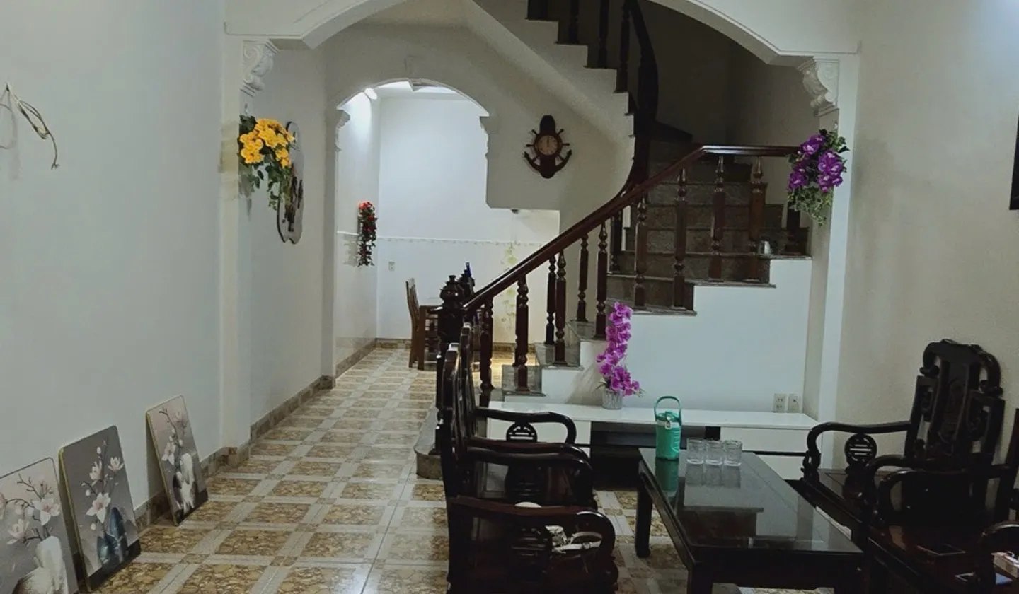 Bán nhà riêng 4 tầng mặt tiền rộng tại Ngọc Lâm, ô tô cách 40m, pháp lý rõ ràng... Bán nhà riêng tại Long Biên, Hà Nội 01