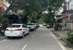 🔥🔥 NHÀ ĐẤT KHU ĐÔ THỊ XUÂN PHƯƠNG – ĐƯỜNG NỘI BỘ XP4 – 4 TẦNG – SỔ ĐỎ CHÍNH CHỦ! 🔥🔥

🏡 VỊ TRÍ... Bán biệt thự, liền kề tại Xuân Phương, Hà Nội 01
