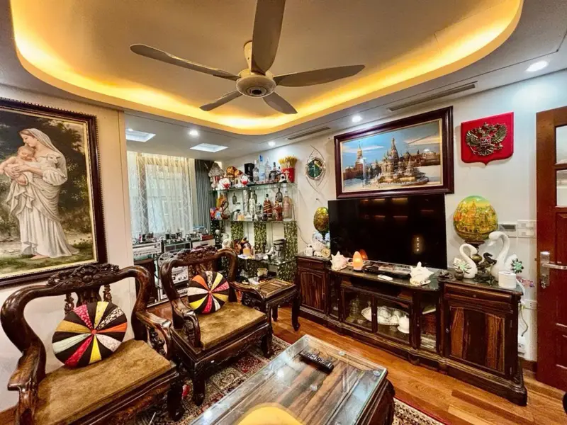Nhà 7 tầng thang máy, vị trí trung tâm kết nối ba quận, thuận tiện kinh doanh... Bán nhà riêng tại Yên Hòa, Hà Nội 01
