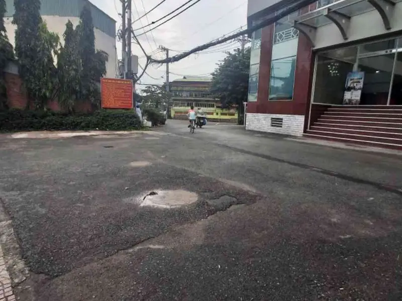 Bán nhà mặt tiền Tô Ký, quận 12, vị trí kinh doanh sầm uất... Bán nhà mặt phố tại Đông Hưng Thuận, Hồ Chí Minh 01