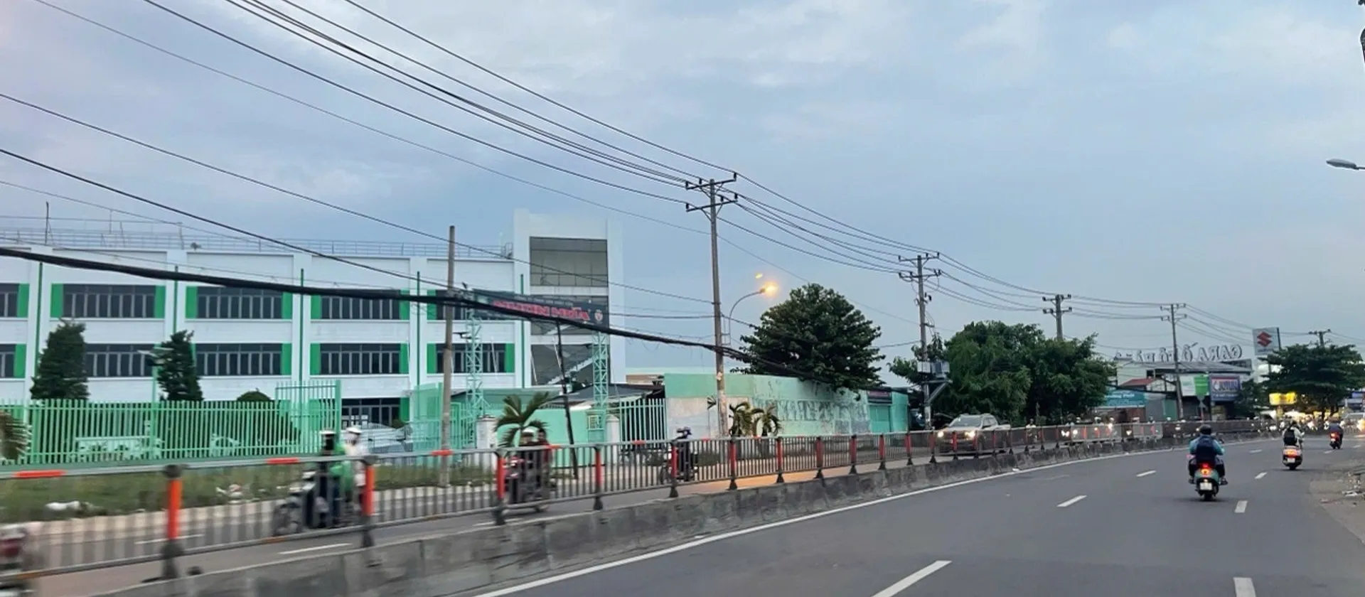 Bán Nhà Hiệp Bình- liền Kề Vạn Phúc City - view sông trực diện - diện tích 100m2 giá 7.2 tỷ... Bán nhà riêng tại Hiệp Bình, Hồ Chí Minh 01