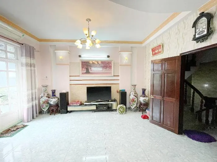 Bán nhà mặt tiền Bùi Minh Trực quận 8, diện tích 97.2m2, 3 tầng, mặt tiền rộng 6.5m, giá 35 tỷ... Bán nhà mặt phố tại Bình Đông, Hồ Chí Minh 01