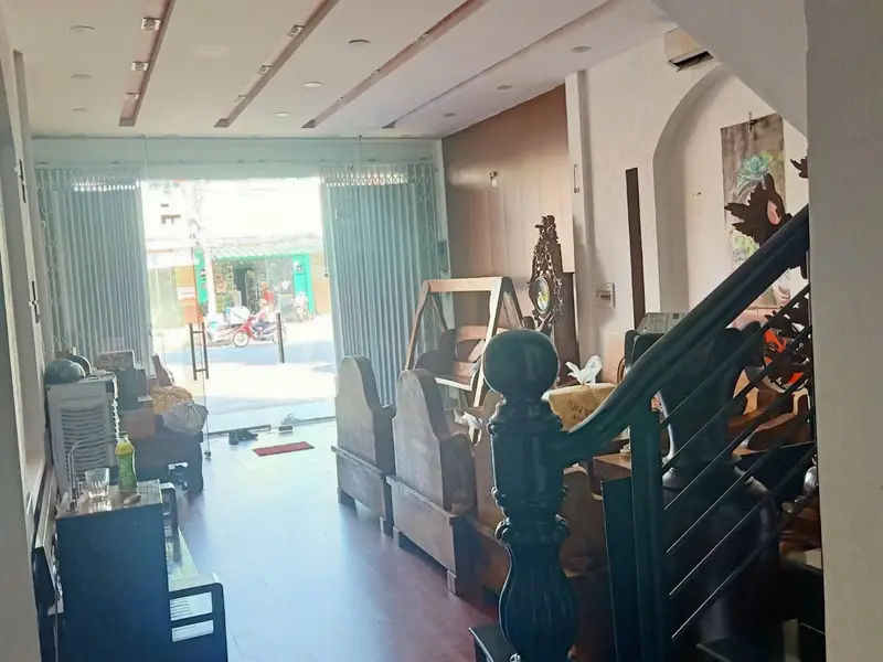 Bán Nhà Phố 3 Tầng Mặt Tiền Đường Phạm Hùng, Đà Nẵng - Cơ Hội Kinh Doanh Đa Ngành... Bán nhà mặt phố tại Hòa Xuân, Đà Nẵng 01