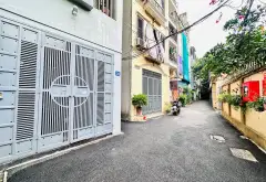 Nhà góc ô tô tải đỗ cửa tại Xuân La - Cơ hội hiếm cho gia đình đông người... Bán nhà riêng tại Tây Hồ, Hà Nội 01
