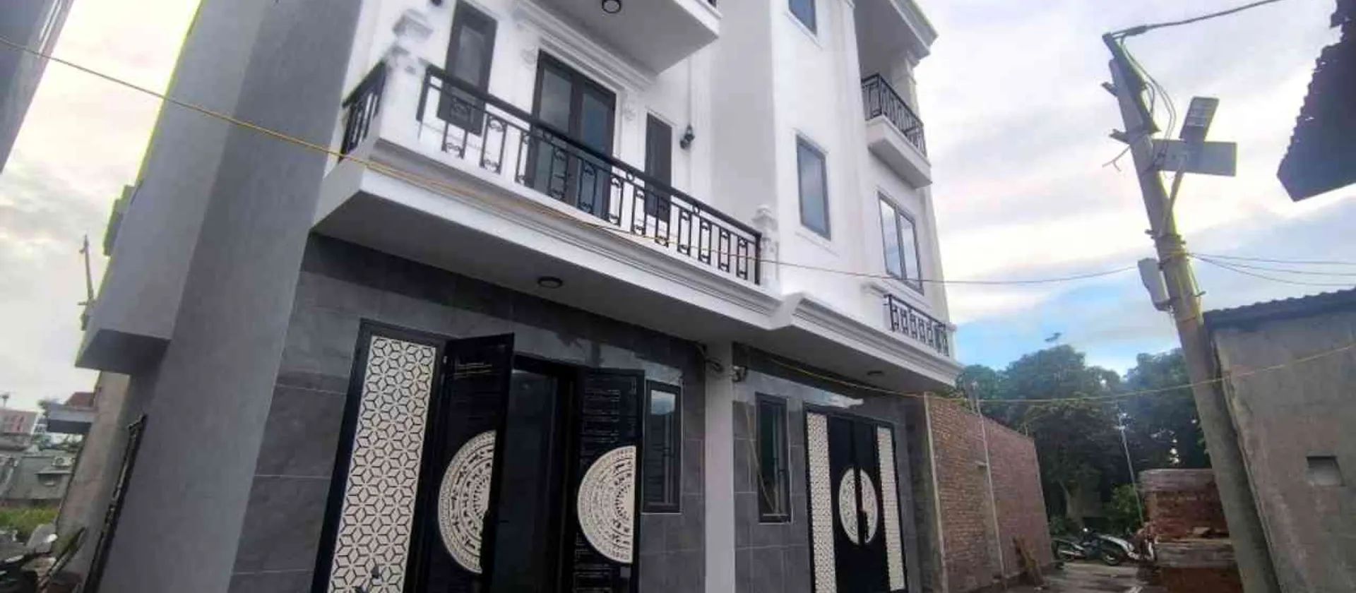 Nhà 3 tầng tân cổ điển xây độc lập tại Quận Hồng Bàng, Hải Phòng - Cơ hội chỉ có một... Bán nhà riêng tại Hồng An, Hải Phòng 01