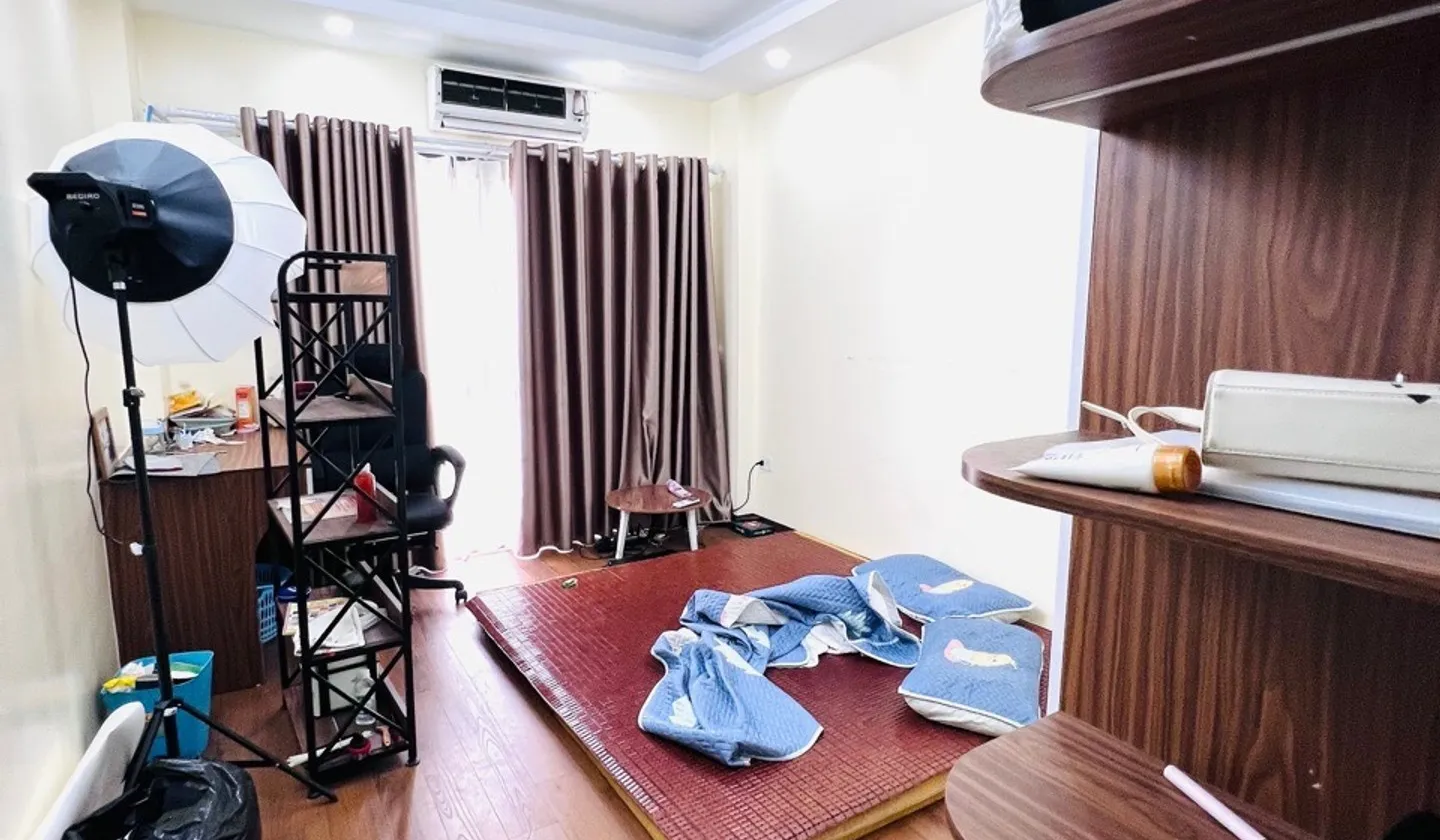Nhà dân xây Nam Dư, 43m2, 5 tầng, tặng nội thất, 9.5 tỷ... Bán nhà riêng tại Hoàng Mai, Hà Nội 01