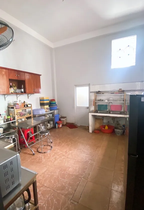 Bán nhà mặt phố kinh doanh sầm uất tại Tân Bình 79m2 giá 14 tỷ... Bán nhà mặt phố tại Bảy Hiền, Hồ Chí Minh 01