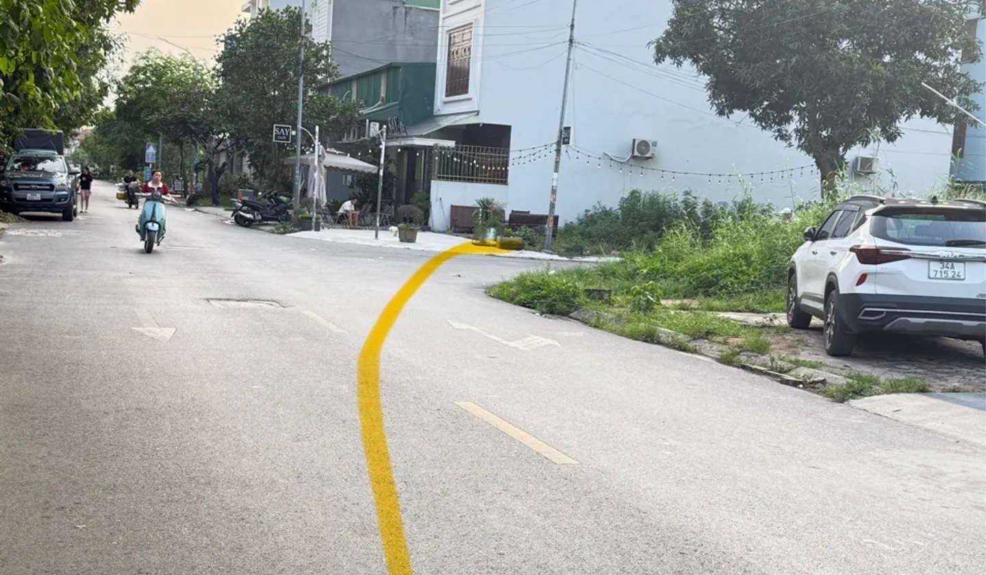 Nhà phố 3 tầng sang trọng hướng Tây Nam tại khu đô thị Tân Hồng... Bán nhà mặt phố tại Từ Sơn, Bắc Ninh 01