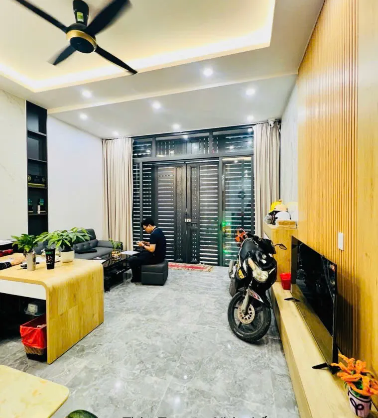 BÁN NHÀ ĐƯỜNG HỒ VĂN LONG-BÌNH TÂN ( 50m2 - 4 tầng ). Hẻm xe hơi . Giá nhỉnh nhẹ 5 tỷ.... Bán nhà riêng tại Bình Tân, Hồ Chí Minh 01