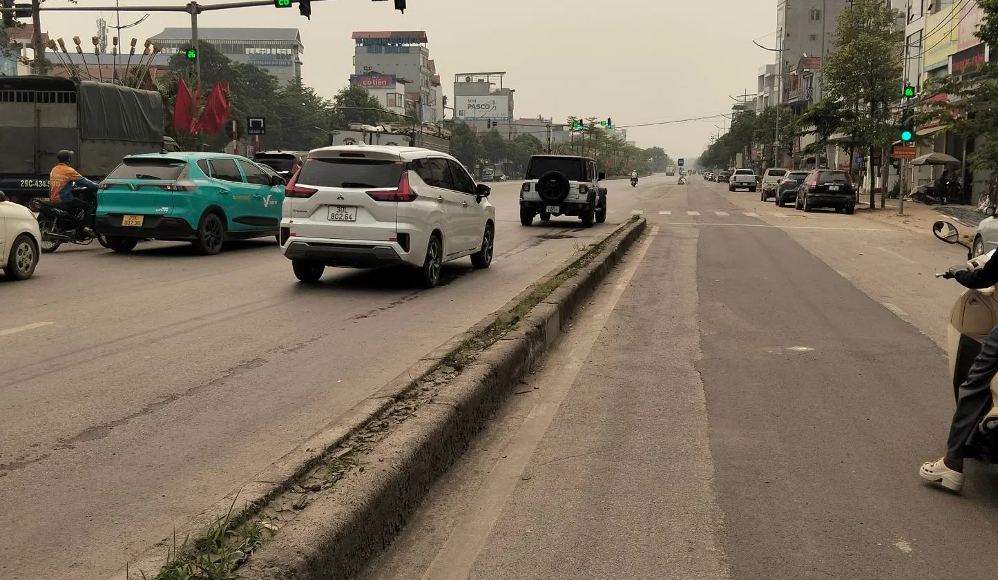 💥💥💥TT THỊ TRẤN CHÚC SƠN,NGAY SÁT ỦY BAN HUYỆN CHƯƠNG MỸ. NGẬP TRÀN TIỆN ÍCH 💥💥💥... Bán Shophouse tại Chương Mỹ, Hà Nội 01
