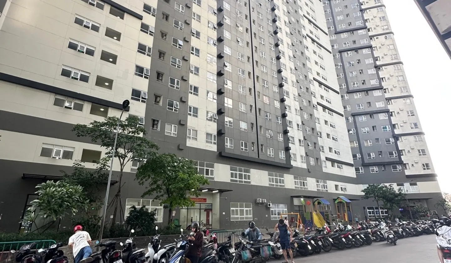Bán căn hộ cao cấp 80m2 tầng 8 view hồ bơi quận 8... Bán căn hộ chung cư tại Chánh Hưng, Hồ Chí Minh 01