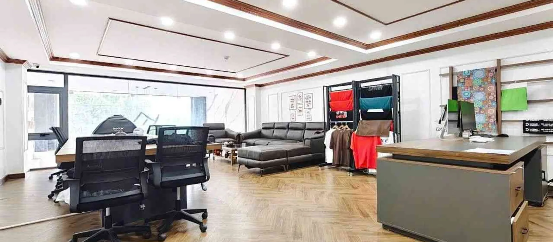 Mặt tiền kinh doanh – khu họ Lê – sát bên Nguyễn Sơn – 7 tầng – ngang 6x19m – 23 đồng thương lượng... Bán nhà mặt phố tại Phú Thạnh, Hồ Chí Minh 01