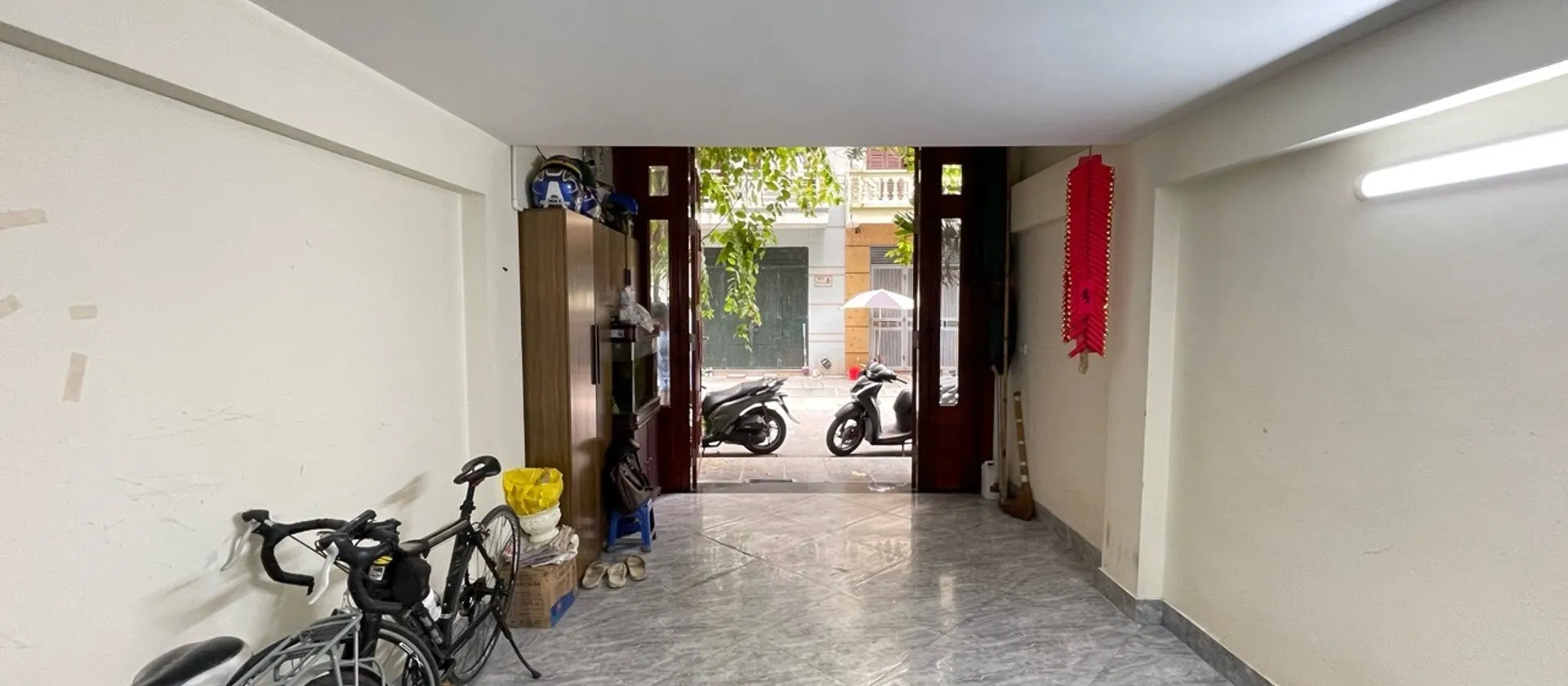 Bán gấp nhà 5 tầng tại khu TĐC Thanh Am, tiện ích đầy đủ, vỉa hè ô tô tránh... Bán nhà riêng tại Việt Hưng, Hà Nội 01