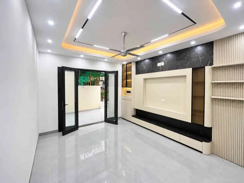 🏡 Dương Văn Bé xây mới thang máy - 50m2 - 5 tầng - Mặt tiền 4.6m - giá 11.x tỷ... Bán nhà riêng tại Vĩnh Tuy, Hà Nội 01