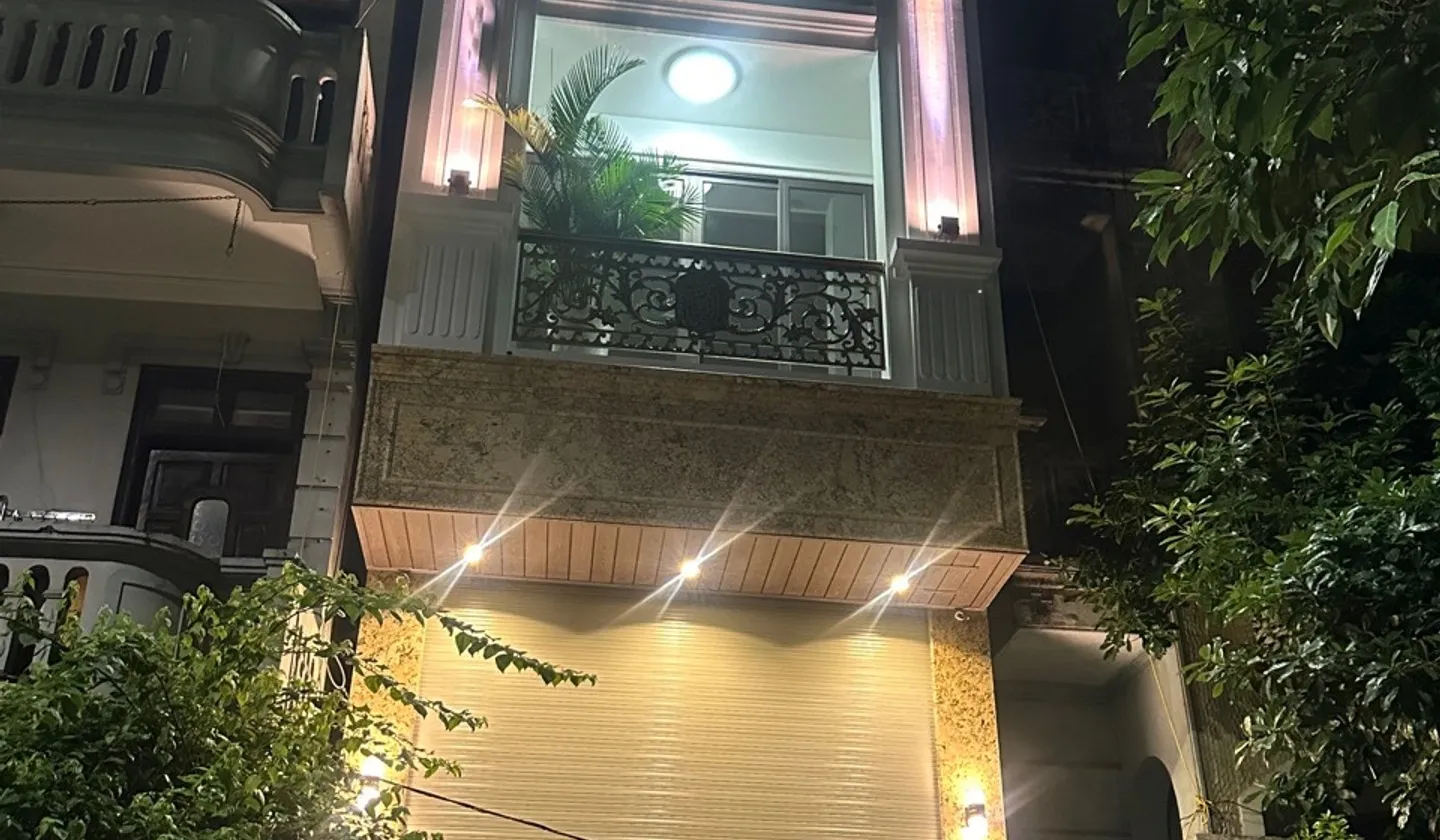SIÊU PHẨM MẶT NGÕ TO HƠN PHỐ VỈA HÈ Ô TÔ TRÁNH THÔNG KHẮP NGẢ ĐƯỜNG... Bán nhà riêng tại Tương Mai, Hà Nội 01