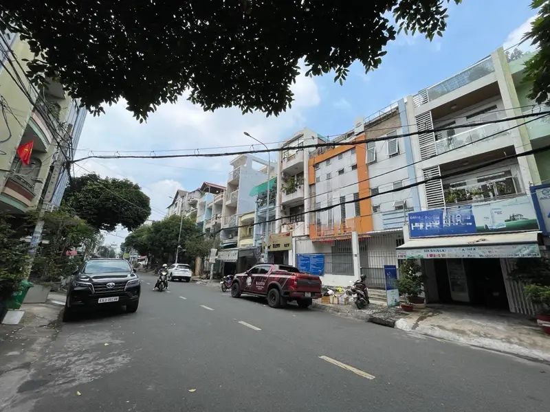 Bán nhà mặt phố Bình Phú 1, 4 tầng, 128m2, giá 23,5 tỷ... Bán nhà mặt phố tại Bình Phú, Hồ Chí Minh 01