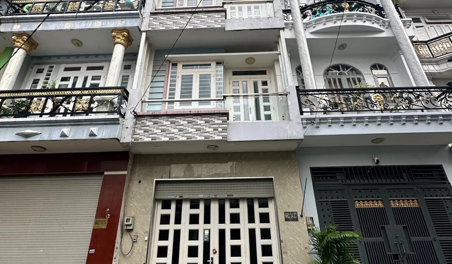 Nhà 5 tầng rộng rãi tại Thới An, Sống Hiện Đại... Bán nhà riêng tại Thới An, Hồ Chí Minh 01