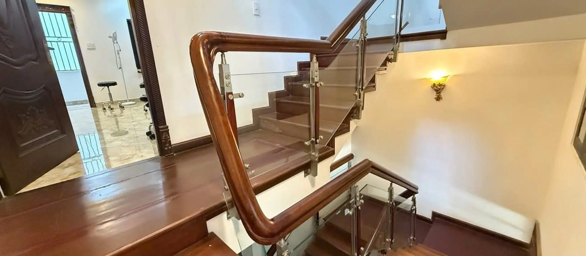 Cơ hội sở hữu nhà mặt phố Hà Huy Tập siêu đẹp, sát biển Nguyễn Tất Thành, giá tốt 17.8 tỷ... Bán nhà mặt phố tại Thanh Khê, Đà Nẵng 01