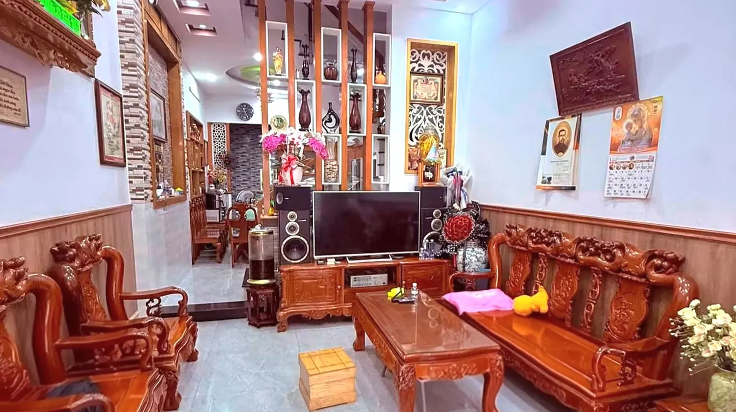 BÁ.N NHÀ ĐẸP SÁT TÂ.N KỲ TÂN QUÝ - AEO.N MAILL - ĐƯỜNG XE TẢI - Ở NGAY - ( 4X15M ) CHỈ 6$ MINI... Bán nhà riêng tại Bình Hưng Hòa, Hồ Chí Minh 01