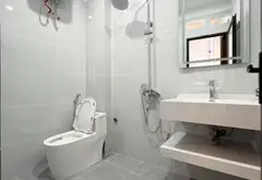 Bán nhà BẰNG LIỆT 55m ở luôn chỉ 9.2 tỷ BA GÁC Đỗ cổng GẦN Ô TÔ sổ đỏ chính chủ ngõ thoáng sạch... Bán nhà riêng tại Hoàng Liệt, Hà Nội 06