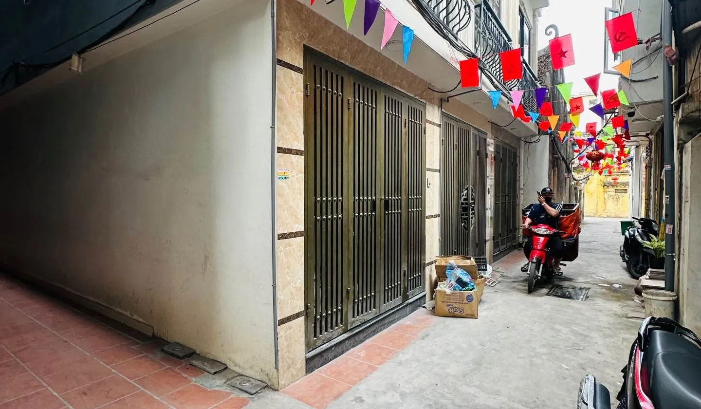 Bán nhà Phương Canh,, 5 tầng gần ô tô và trường đại học Đông á , CĐ FPT... Bán nhà riêng tại Xuân Phương, Hà Nội 01