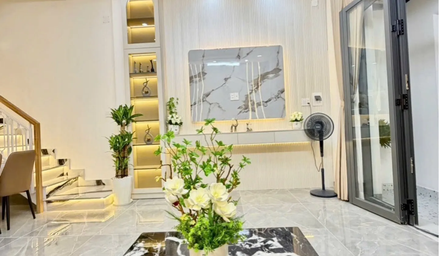 Cơ hội sở hữu nhà 3 tầng mới tinh giá dưới 5.6 tỷ tại Huỳnh Tấn Phát... Bán nhà riêng tại Nhà Bè, Hồ Chí Minh 01