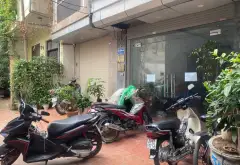 Bán Nhà ĐỊNH CÔNG 51m PHÂN LÔ Ô TÔ ĐỖ CỔNG NGÕ RỘNG NHÀ THOÁNG GẦN PHỐ DÂN XÂY. Sổ đỏ chỉ 13.9 tỷ... Bán nhà riêng tại Định Công, Hà Nội 03