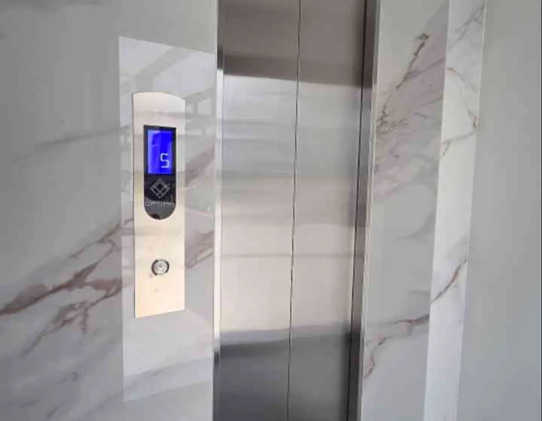 5 TẦNG MỚI FULL NỘI THẤT CAO CẤP - HỆ THỐNG ĐIỆN TỰ ĐỘNG - THANG MÁY XỊN XÒ... Bán nhà riêng tại Bình Thạnh, Hồ Chí Minh 01